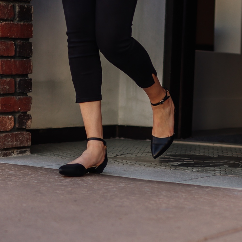 CONVERTIBLE HEEL - Pashion 1.0 The D'Orsay Coal Leather Stiletto 4 Inch - Picture 2 of 2